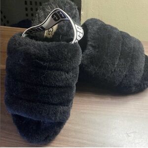 UGG Black Fuzzy Slides